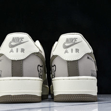NK Air Force 1'07 Low Smiling Bear 笑脸熊 空军一号低帮休闲板鞋 DB NK Air Force 1'07 Low Smiling Bear 笑脸熊 空军一号低帮休闲板鞋 DB