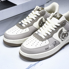 NK Air Force 1'07 Low Smiling Bear 笑脸熊 空军一号低帮休闲板鞋 DB NK Air Force 1'07 Low Smiling Bear 笑脸熊 空军一号低帮休闲板鞋 DB