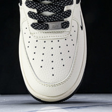 NK Air Force 1'07 Low Supreme联名 米蓝灰英文 空军一号低帮休闲板鞋 ZH2 NK Air Force 1'07 Low Supreme联名 米蓝灰英文 空军一号低帮休闲板鞋 ZH2