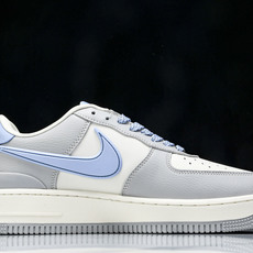 NK Air Force 1'07 Low Supreme联名 浅蓝大勾 空军一号低帮休闲板鞋 XS34 NK Air Force 1'07 Low Supreme联名 浅蓝大勾 空军一号低帮休闲板鞋 XS34
