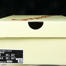 NK Air Force 1'07 Low Supreme联名 浅蓝大勾 空军一号低帮休闲板鞋 XS34 NK Air Force 1'07 Low Supreme联名 浅蓝大勾 空军一号低帮休闲板鞋 XS34