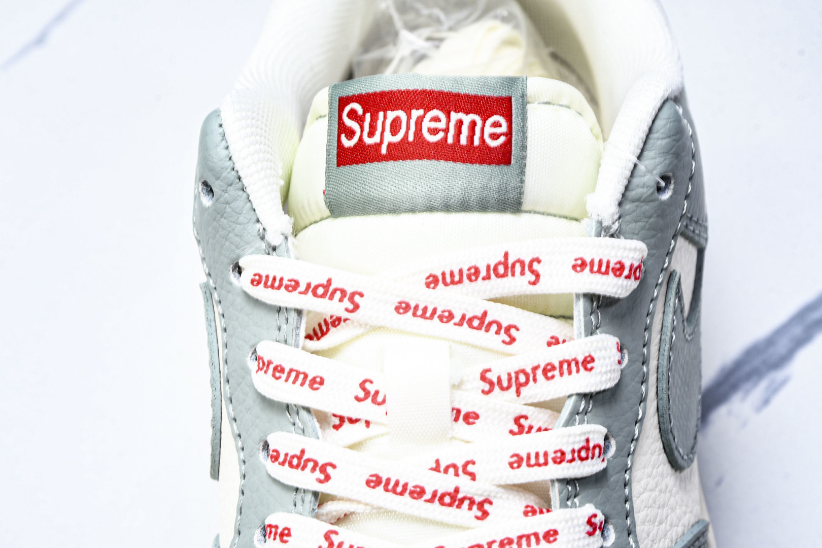 NK Air Force 1'07 Low Supreme联名 穹灰 空军一号低帮休闲板鞋 ZH2598