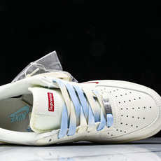NK Air Force 1'07 Low Supreme联名 双拼米蓝 空军一号低帮休闲板鞋 XX31 NK Air Force 1'07 Low Supreme联名 双拼米蓝 空军一号低帮休闲板鞋 XX31