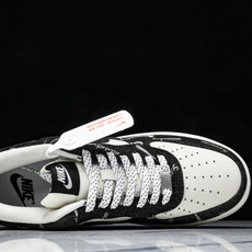 NK Air Force 1'07 Low Sup联名 黑牛仔小白勾 空军一号低帮休闲板鞋 LW9279 NK Air Force 1'07 Low Sup联名 黑牛仔小白勾 空军一号低帮休闲板鞋 LW9279