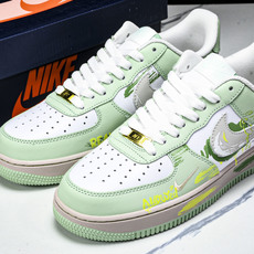 NK Air Force 1'07 Low The Wizard Of Oz 绿野仙踪 空军一号低帮休闲 NK Air Force 1'07 Low The Wizard Of Oz 绿野仙踪 空军一号低帮休闲