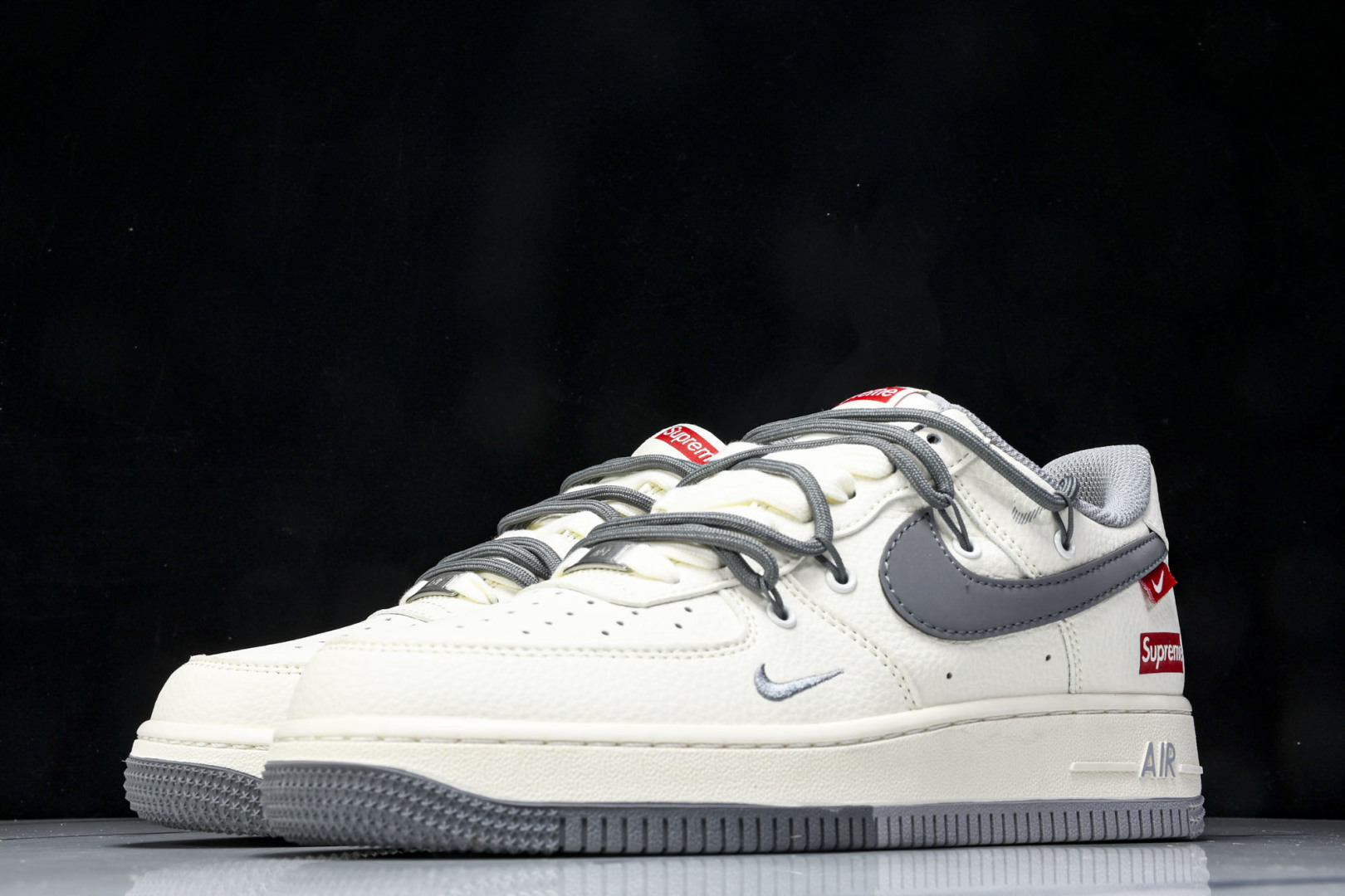 NK Air Force 1'07 Low UN联名 双小勾红标 空军一号低帮休闲板鞋 CS5288-0