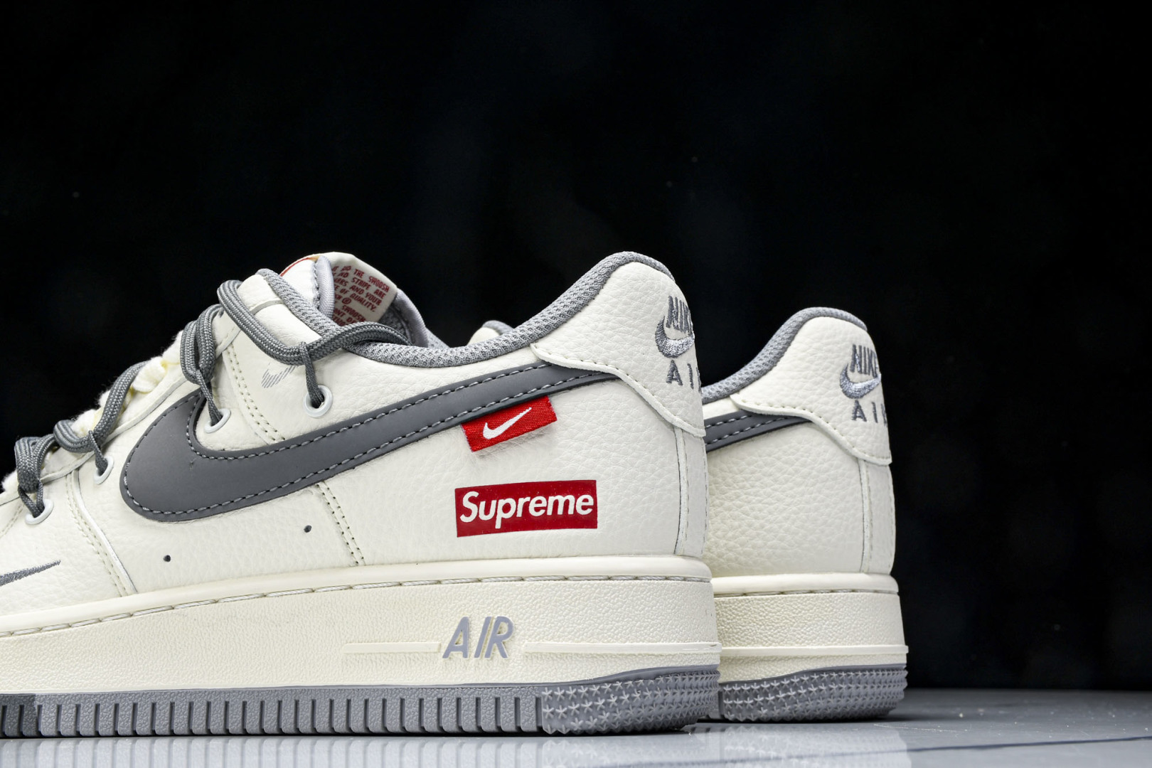 NK Air Force 1'07 Low UN联名 双小勾红标 空军一号低帮休闲板鞋 CS5288-0