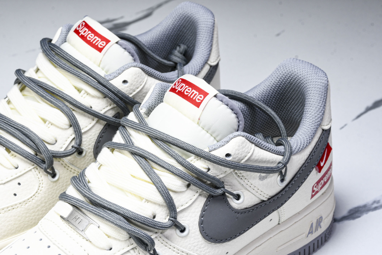 NK Air Force 1'07 Low UN联名 双小勾红标 空军一号低帮休闲板鞋 CS5288-0