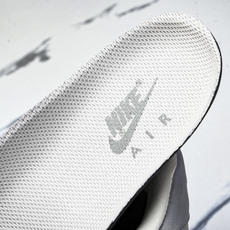 NK Air Force 1'07 Low UN联名 印象LOGO 空军一号低帮休闲板鞋 DF0188- NK Air Force 1'07 Low UN联名 印象LOGO 空军一号低帮休闲板鞋 DF0188-
