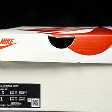 NK Air Force 1'07 Low UN联名 印象LOGO 空军一号低帮休闲板鞋 DF0188- NK Air Force 1'07 Low UN联名 印象LOGO 空军一号低帮休闲板鞋 DF0188-