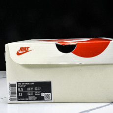 NK Air Force 1'07 Low UN联名 印象LOGO 空军一号低帮休闲板鞋 DF0188- NK Air Force 1'07 Low UN联名 印象LOGO 空军一号低帮休闲板鞋 DF0188-