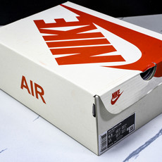 NK Air Force 1'07 Low UN联名 印象LOGO 空军一号低帮休闲板鞋 DF0188- NK Air Force 1'07 Low UN联名 印象LOGO 空军一号低帮休闲板鞋 DF0188-