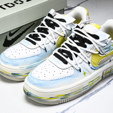 NK Air Force 1'07 Low Y B Stars 手绘涂鸦 黄蓝星星 空军一号低帮休闲板鞋 NK Air Force 1'07 Low Y B Stars 手绘涂鸦 黄蓝星星 空军一号低帮休闲板鞋