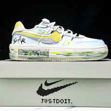 NK Air Force 1'07 Low Y B Stars 手绘涂鸦 黄蓝星星 空军一号低帮休闲板鞋 NK Air Force 1'07 Low Y B Stars 手绘涂鸦 黄蓝星星 空军一号低帮休闲板鞋