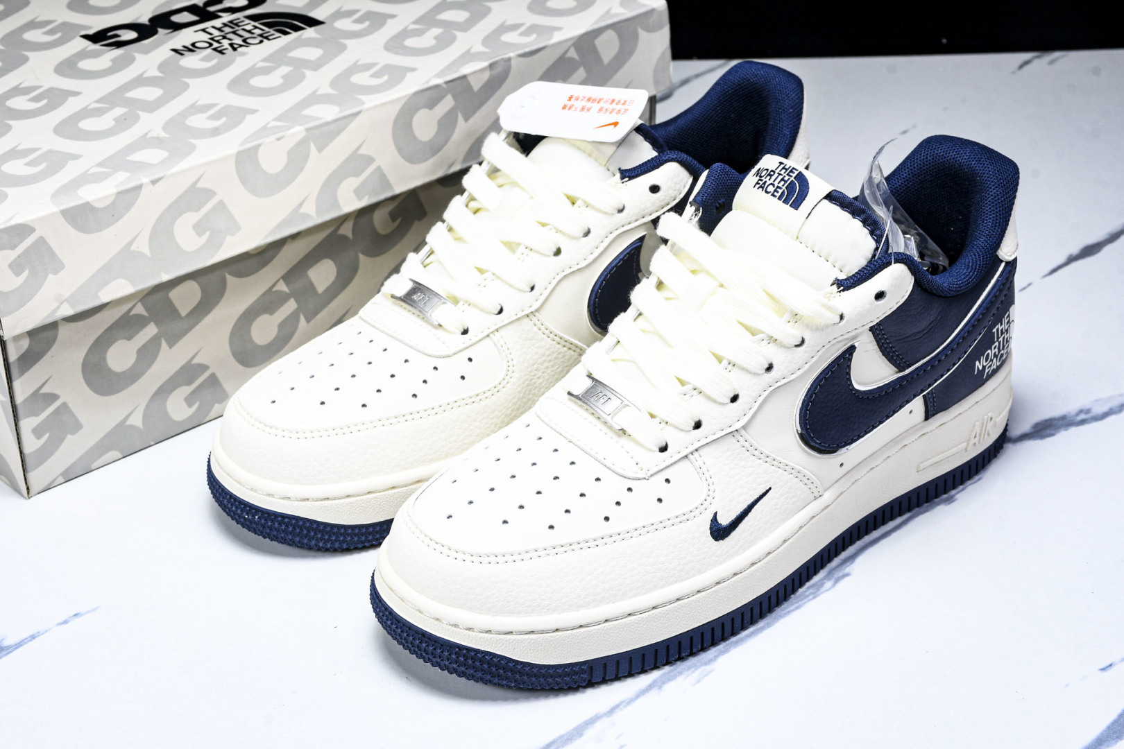 NK Air Force 1'07 Low 北面联名 深蓝底 空军一号低帮休闲板鞋 ZH2598-318
