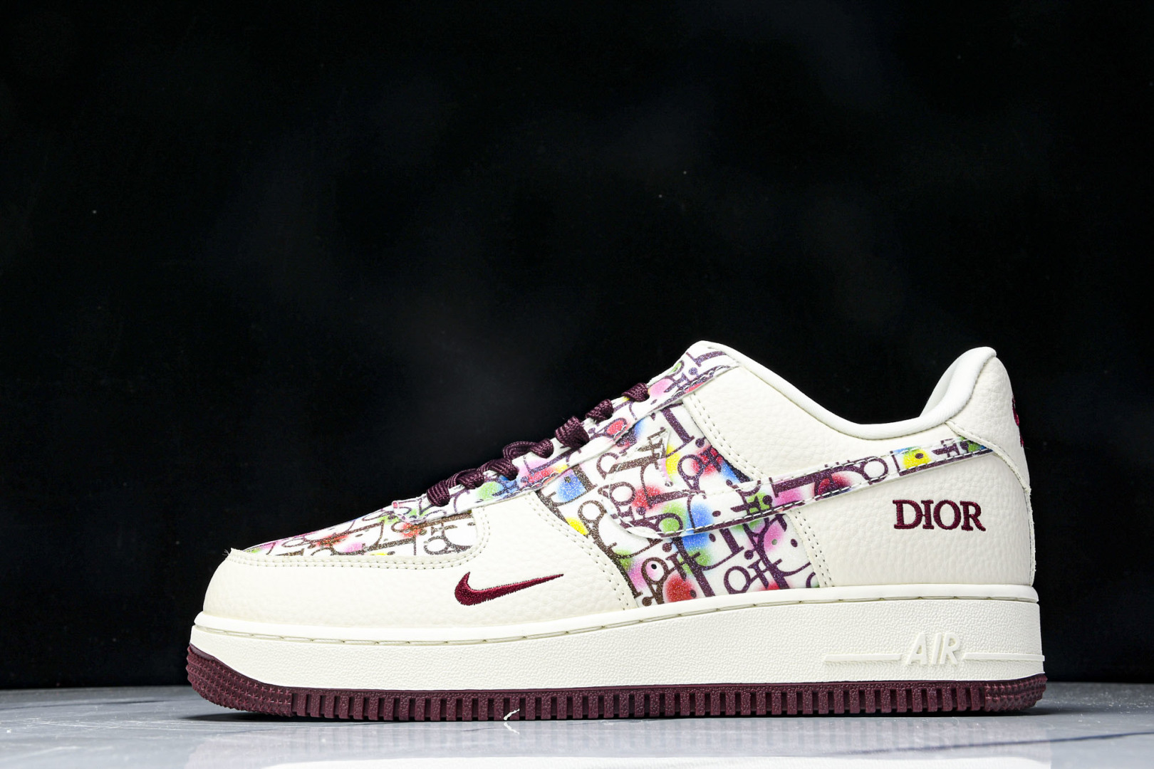 NK Air Force 1'07 Low 迪奥联名 彩色插花 空军一号低帮休闲板鞋 DF0188-06
