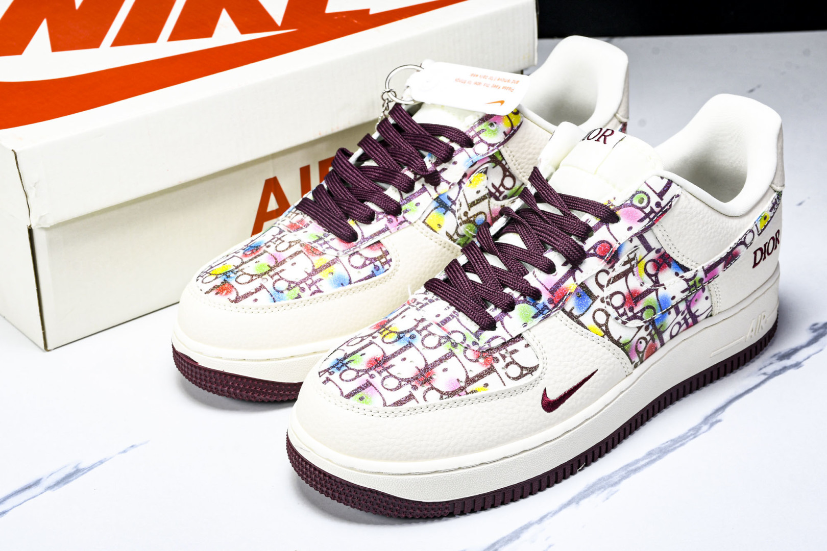 NK Air Force 1'07 Low 迪奥联名 彩色插花 空军一号低帮休闲板鞋 DF0188-06