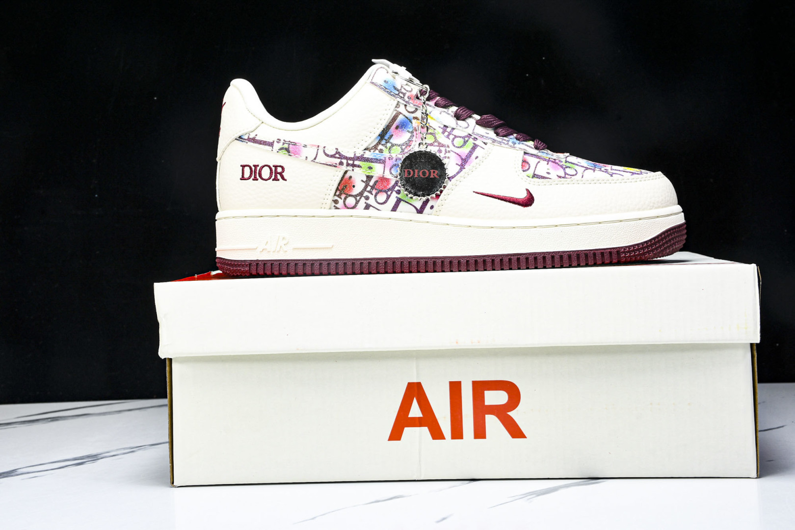 NK Air Force 1'07 Low 迪奥联名 彩色插花 空军一号低帮休闲板鞋 DF0188-06