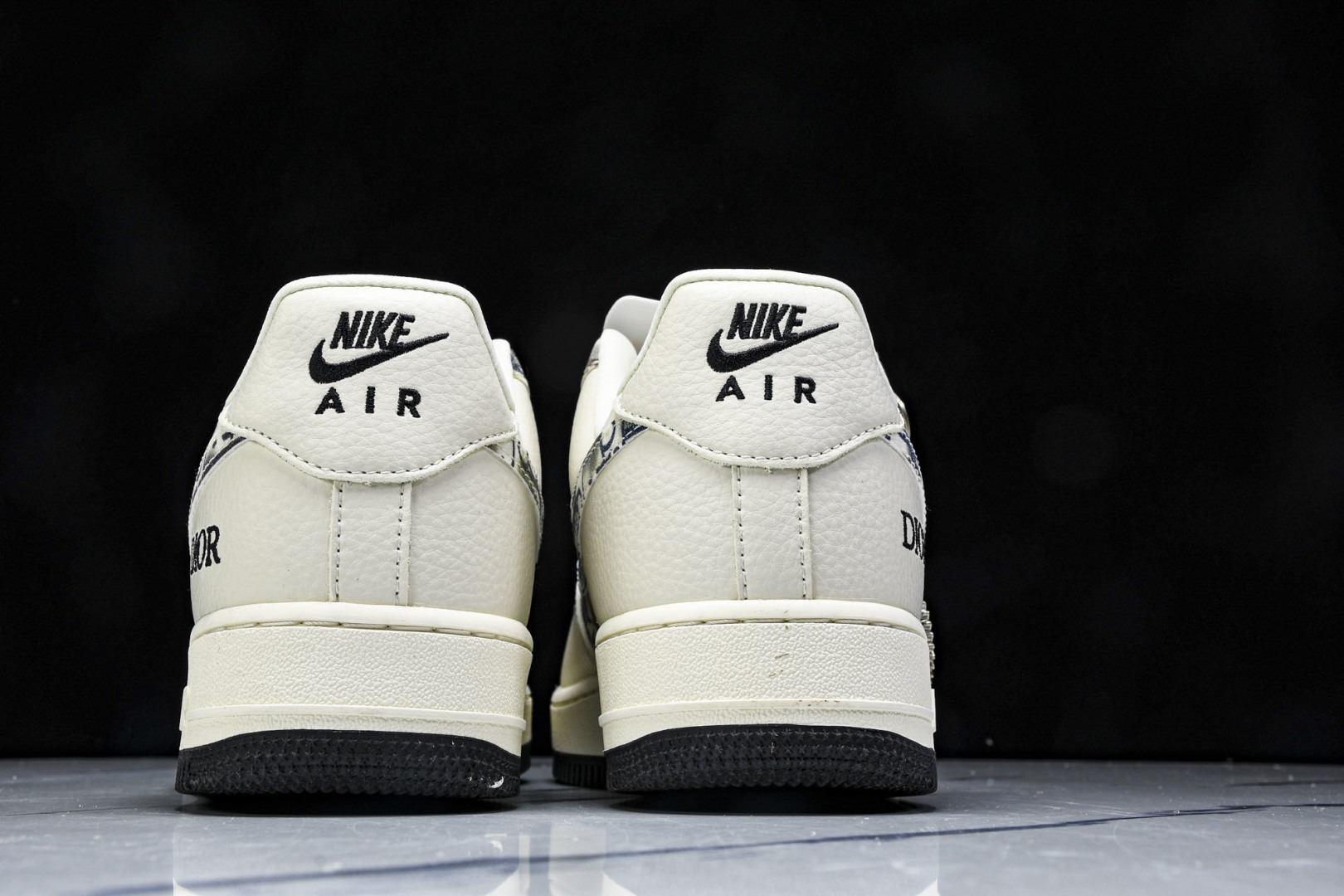 NK Air Force 1'07 Low 迪奥联名 灰色插花 空军一号低帮休闲板鞋 DF0188-06