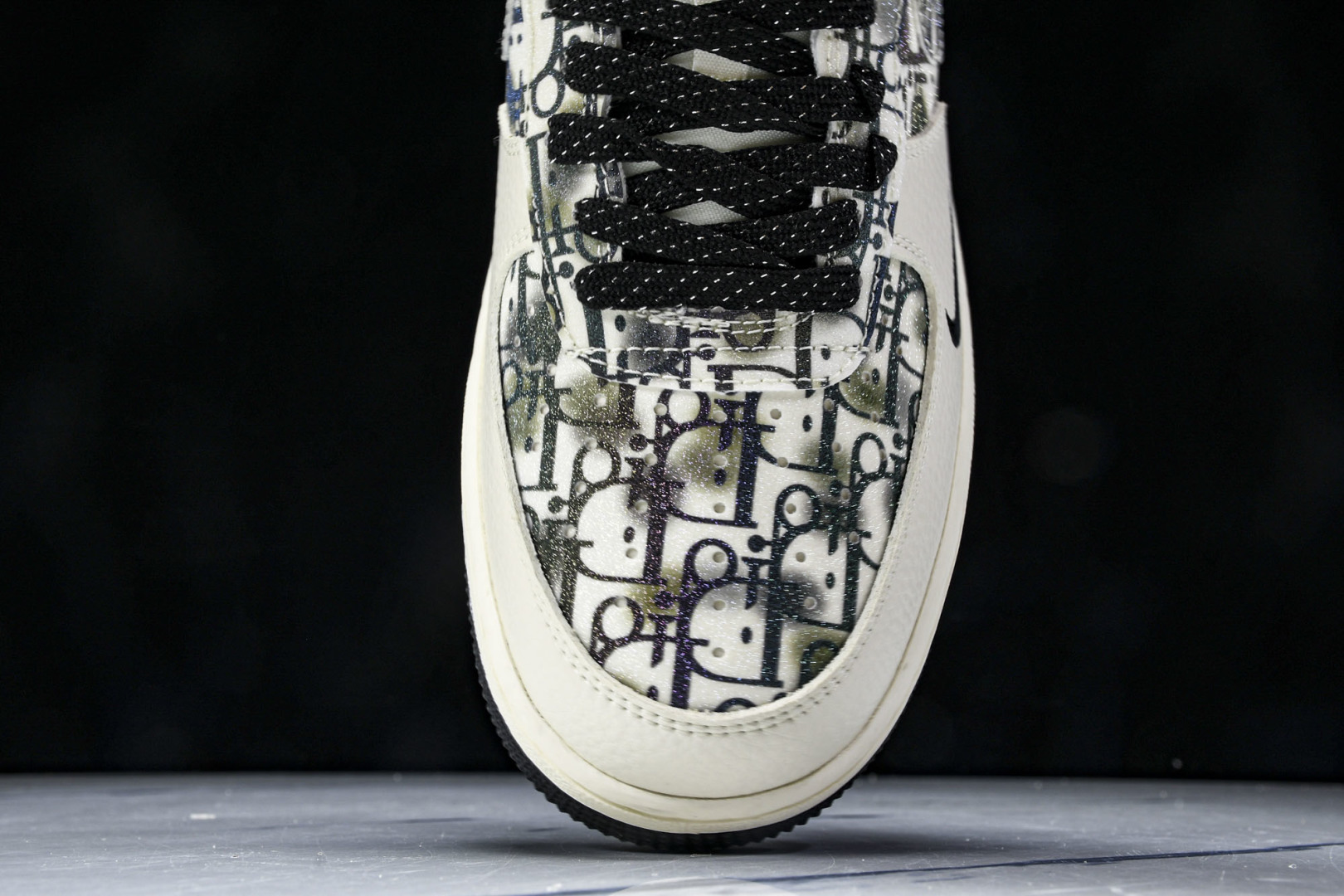 NK Air Force 1'07 Low 迪奥联名 灰色插花 空军一号低帮休闲板鞋 DF0188-06