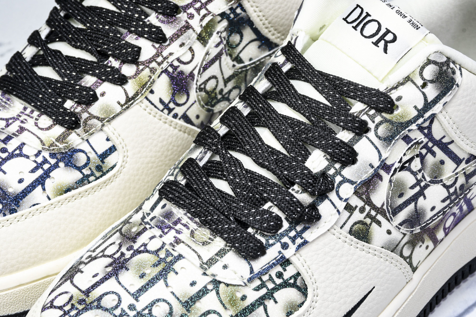 NK Air Force 1'07 Low 迪奥联名 灰色插花 空军一号低帮休闲板鞋 DF0188-06