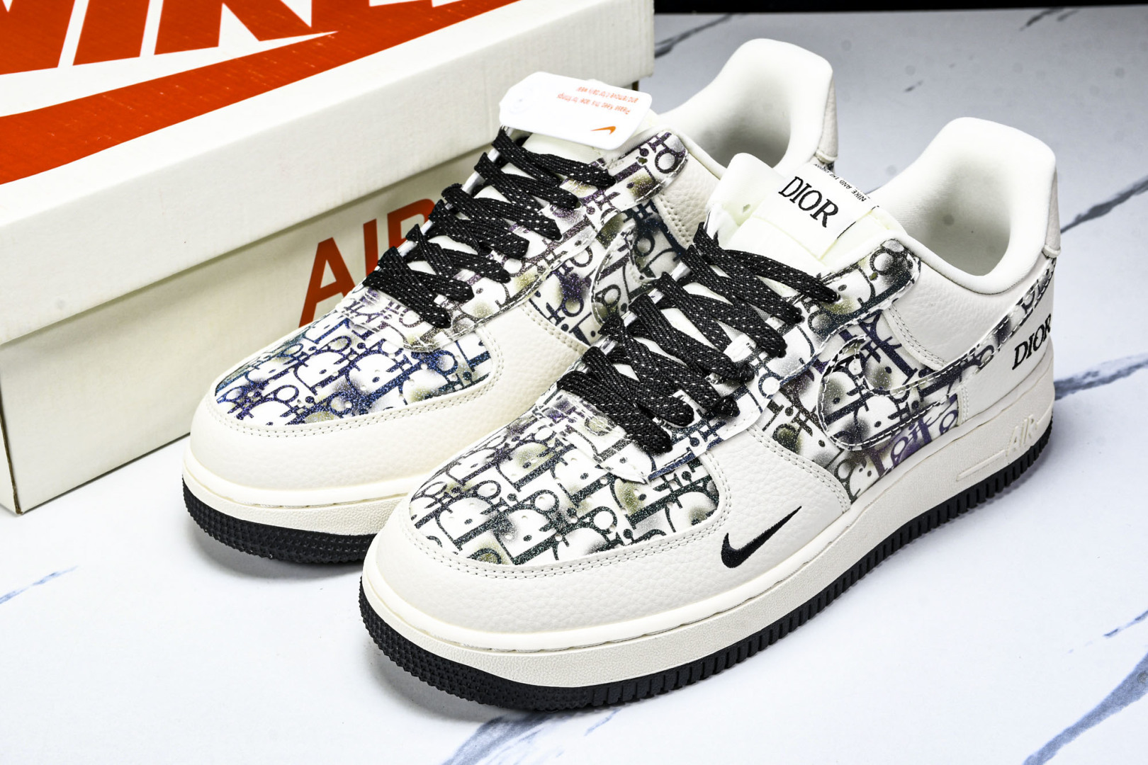 NK Air Force 1'07 Low 迪奥联名 灰色插花 空军一号低帮休闲板鞋 DF0188-06