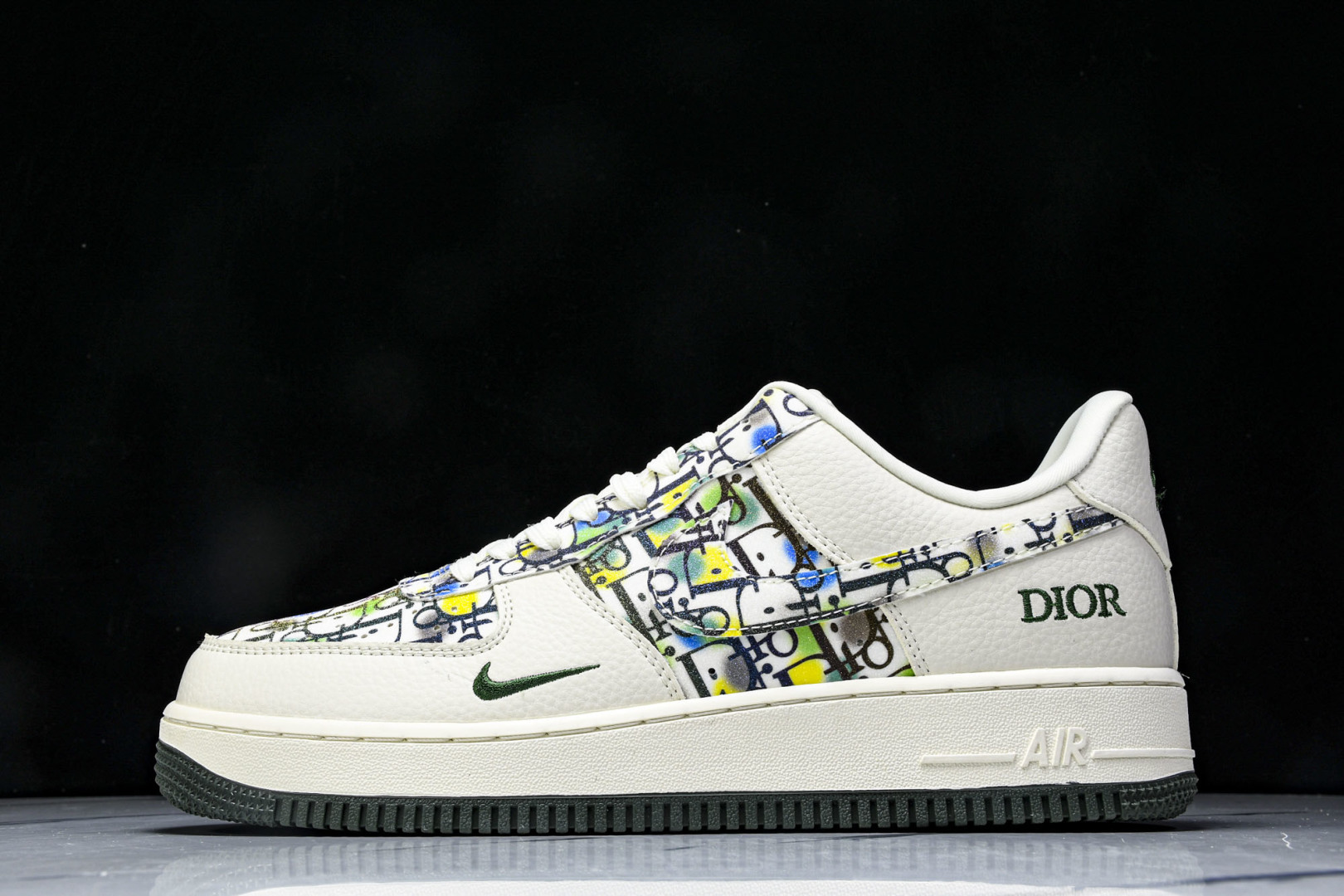 NK Air Force 1'07 Low 迪奥联名 米绿插花 空军一号低帮休闲板鞋 DF0188-06