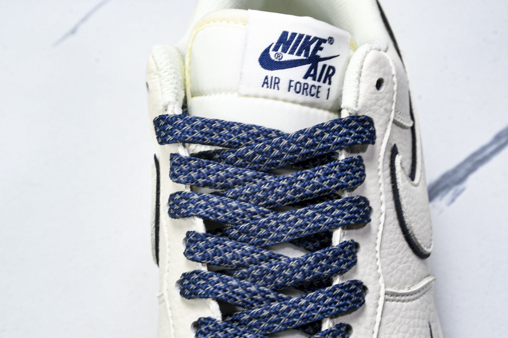 NK Air Force 1'07 Low 官方同步ID定制 满天星低帮空军一号休闲板鞋 MJ0319-