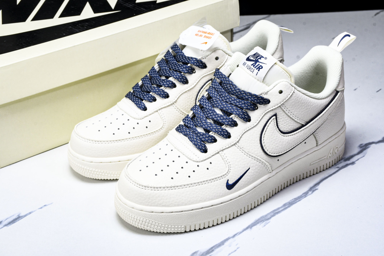 NK Air Force 1'07 Low 官方同步ID定制 满天星低帮空军一号休闲板鞋 MJ0319-