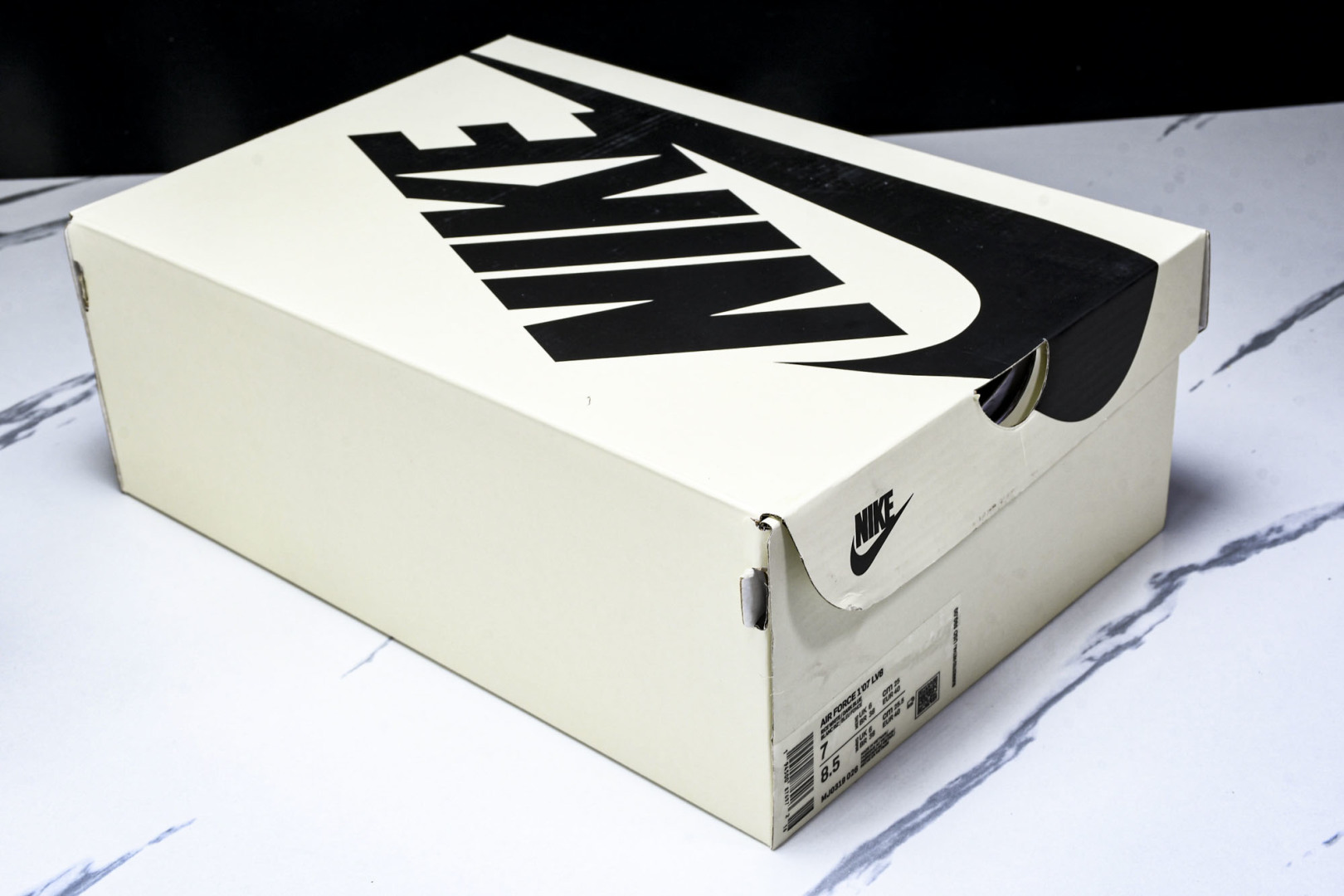 NK Air Force 1'07 Low 官方同步ID定制 满天星低帮空军一号休闲板鞋 MJ0319-
