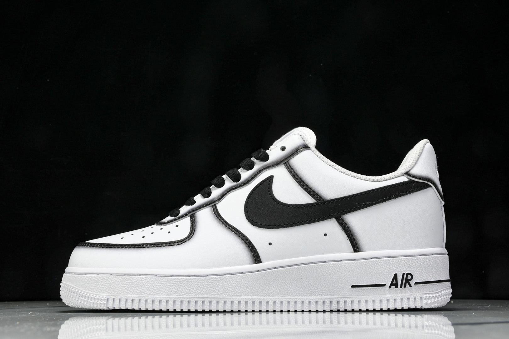 NK Air Force 1'07 Low 黑色边界 绿勾金绣 空军一号低帮休闲板鞋 ZH0316-07