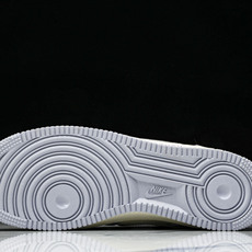NK Air Force 1'07 Low 拉布布紫 空军一号低帮休闲运动板鞋 DB3301-221 尺 NK Air Force 1'07 Low 拉布布紫 空军一号低帮休闲运动板鞋 DB3301-221 尺