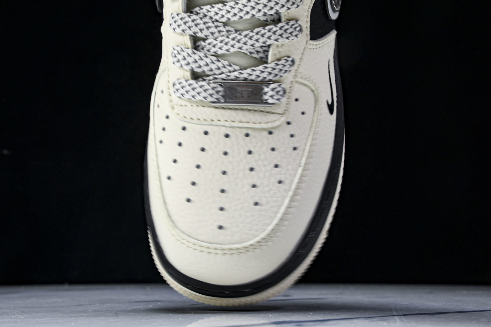 NK Air Force 1'07 Low 联名 双层米黑 空军一号低帮休闲板鞋 XX3168-206 