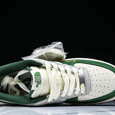 NK Air Force 1'07 Low 联名款 孔雀绿 空军一号低帮休闲板鞋 ZH2598-321 NK Air Force 1'07 Low 联名款 孔雀绿 空军一号低帮休闲板鞋 ZH2598-321