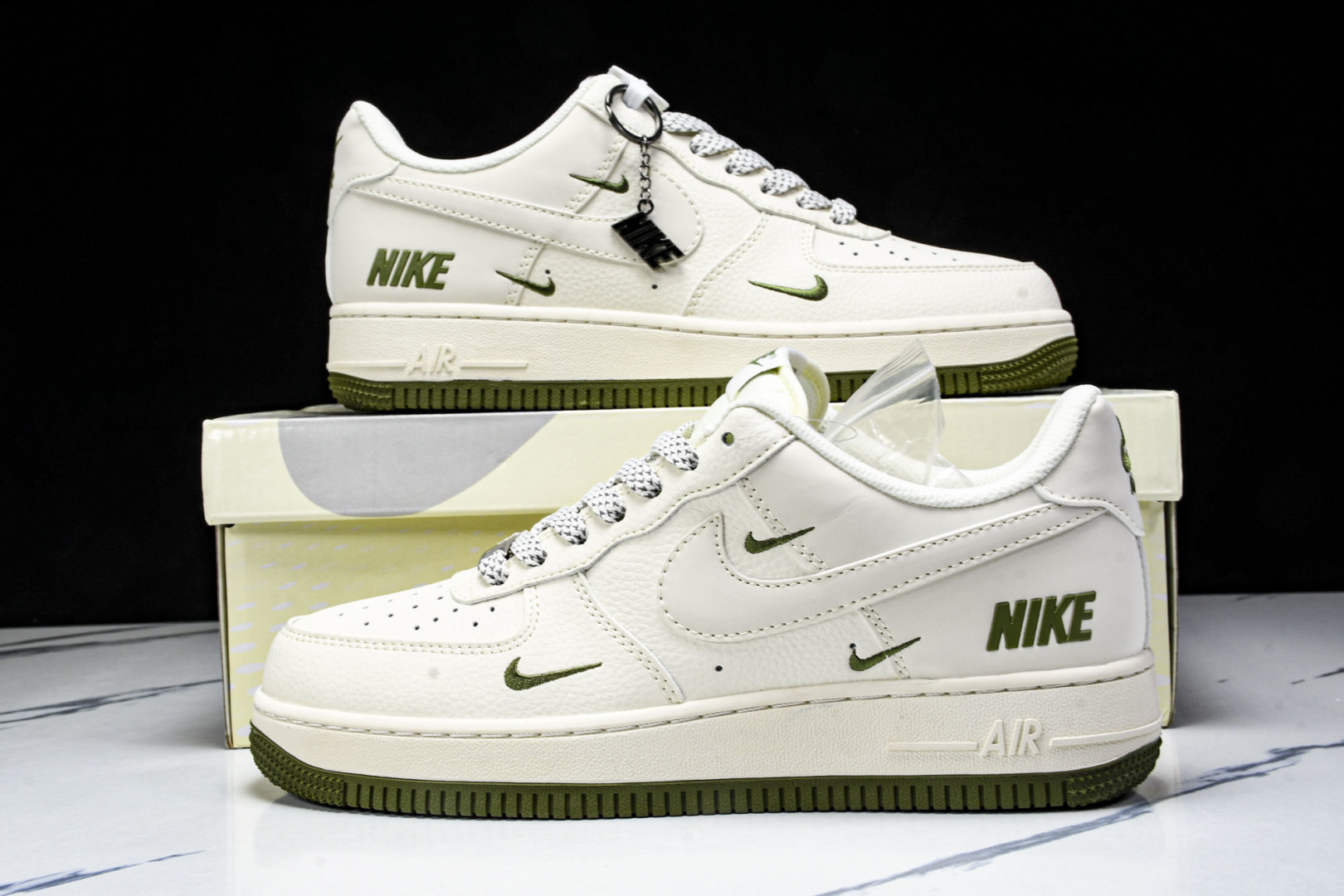 NK Air Force 1'07 Low 耐克联名 绿小三勾 空军一号低帮休闲板鞋 XX3168-18