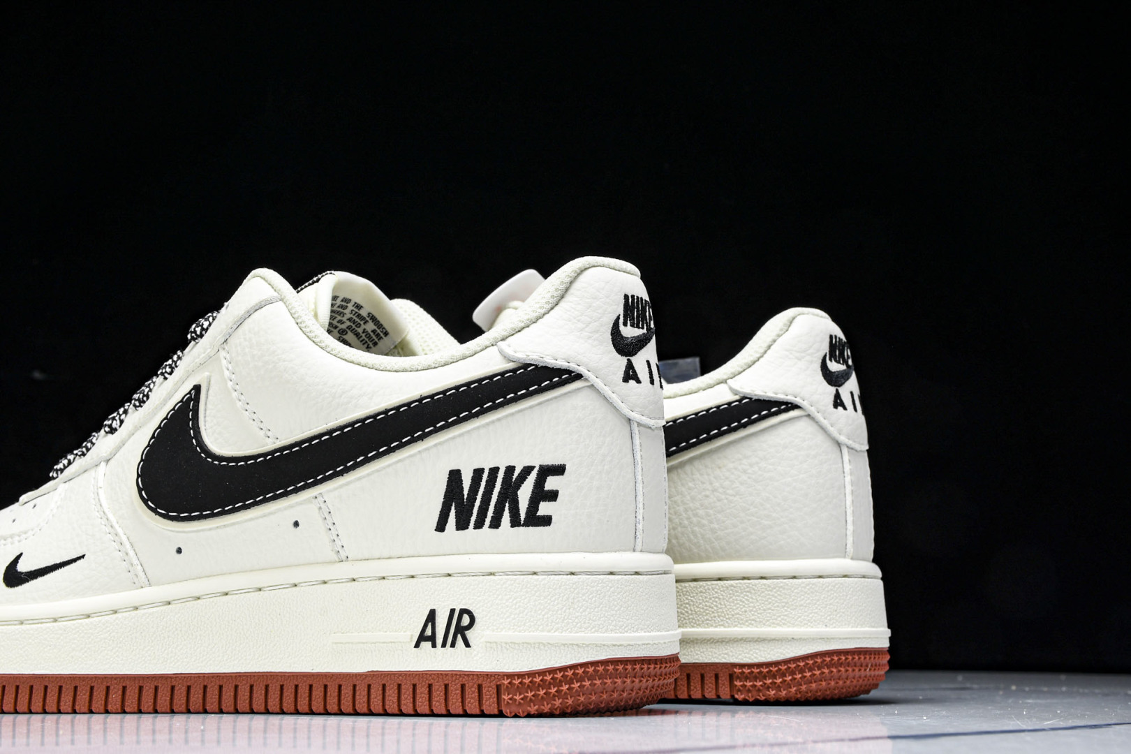 NK Air Force 1'07 Low 耐克联名 米黑生胶 空军一号低帮休闲运动板鞋 CS5288-