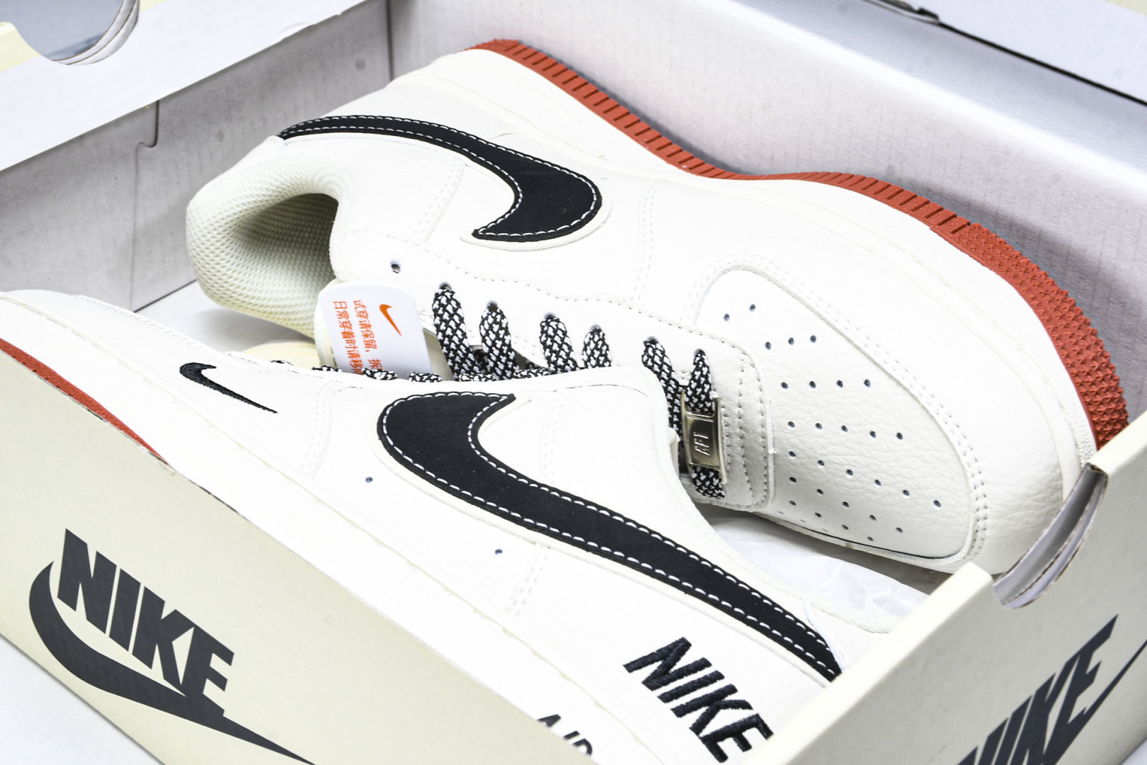 NK Air Force 1'07 Low 耐克联名 米黑生胶 空军一号低帮休闲运动板鞋 CS5288-