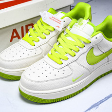 NK Air Force 1'07 Low 苹果绿 空军一号低帮休闲板鞋 DF0188-070 尺寸36 NK Air Force 1'07 Low 苹果绿 空军一号低帮休闲板鞋 DF0188-070 尺寸36