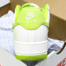 NK Air Force 1'07 Low 苹果绿 空军一号低帮休闲板鞋 DF0188-070 尺寸36 NK Air Force 1'07 Low 苹果绿 空军一号低帮休闲板鞋 DF0188-070 尺寸36