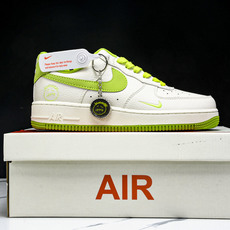 NK Air Force 1'07 Low 苹果绿 空军一号低帮休闲板鞋 DF0188-070 尺寸36 NK Air Force 1'07 Low 苹果绿 空军一号低帮休闲板鞋 DF0188-070 尺寸36