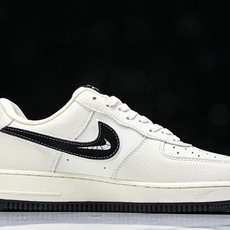 NK Air Force 1'07 Low 斯图西联名 白灰 空军一号低帮休闲板鞋 KK1988-093 NK Air Force 1'07 Low 斯图西联名 白灰 空军一号低帮休闲板鞋 KK1988-093