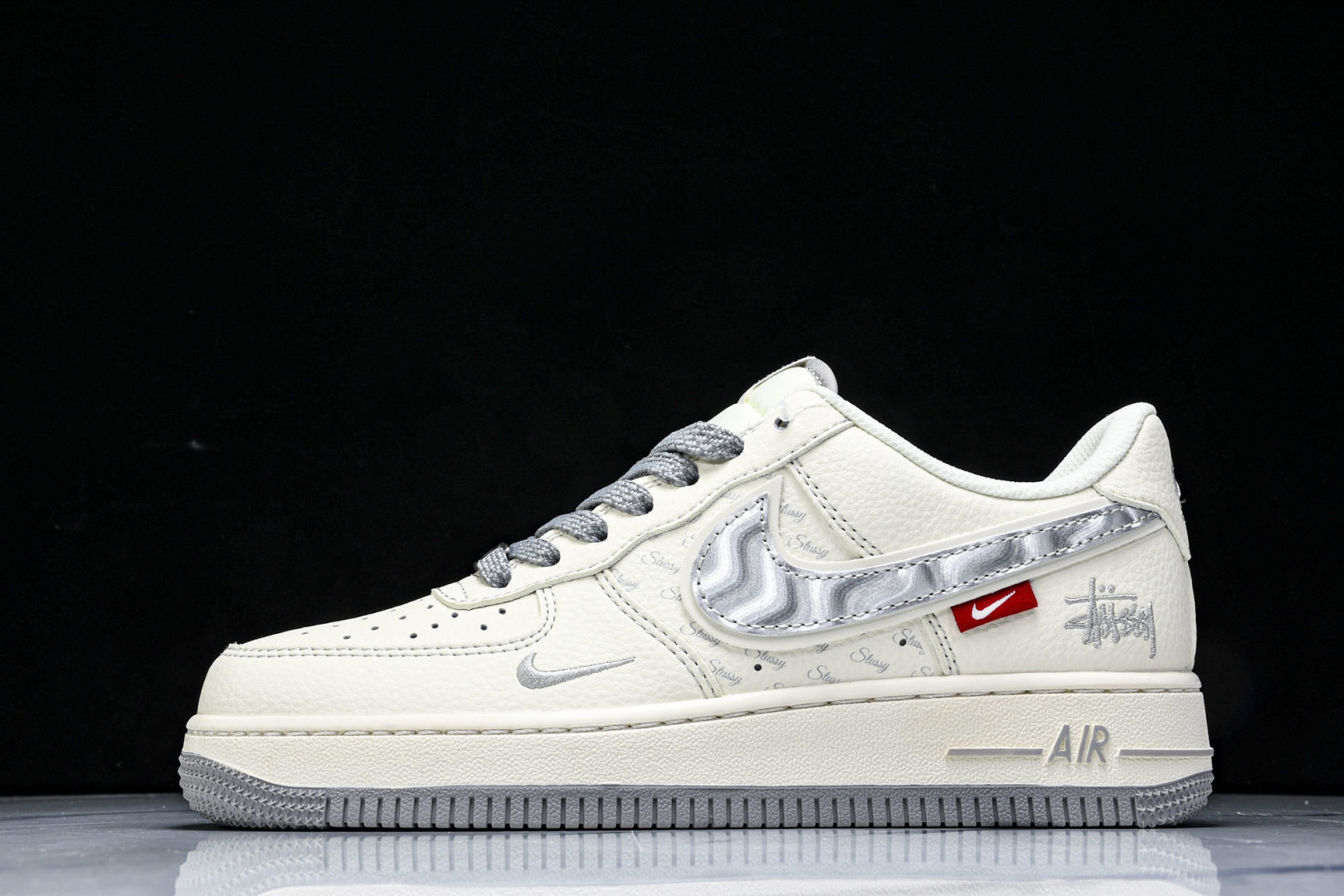 NK Air Force 1'07 Low 斯图西联名 灰银勾 空军一号低帮休闲运动板鞋 XX3168-