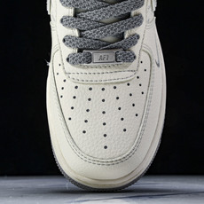 NK Air Force 1'07 Low 斯图西联名 灰银勾 空军一号低帮休闲运动板鞋 XX3168- NK Air Force 1'07 Low 斯图西联名 灰银勾 空军一号低帮休闲运动板鞋 XX3168-