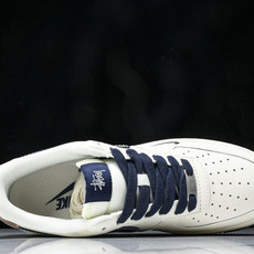NK Air Force 1'07 Low 斯图西联名 卡通勾 空军一号低帮休闲板鞋 ZH2598-30 NK Air Force 1'07 Low 斯图西联名 卡通勾 空军一号低帮休闲板鞋 ZH2598-30