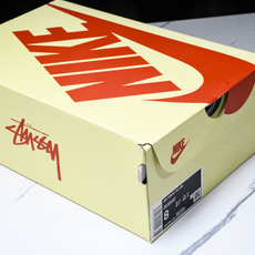 NK Air Force 1'07 Low 斯图西联名 卡通勾 空军一号低帮休闲板鞋 ZH2598-30 NK Air Force 1'07 Low 斯图西联名 卡通勾 空军一号低帮休闲板鞋 ZH2598-30