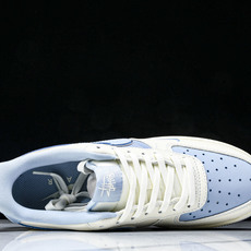 NK Air Force 1'07 Low 斯图西联名 蓝涂鸦 空军一号低帮休闲板鞋 KK1988-09 NK Air Force 1'07 Low 斯图西联名 蓝涂鸦 空军一号低帮休闲板鞋 KK1988-09