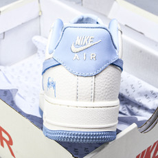 NK Air Force 1'07 Low 斯图西联名 蓝涂鸦 空军一号低帮休闲板鞋 KK1988-09 NK Air Force 1'07 Low 斯图西联名 蓝涂鸦 空军一号低帮休闲板鞋 KK1988-09