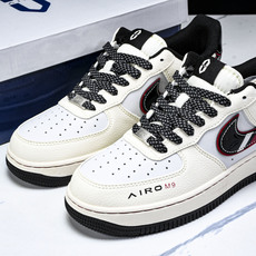 NK Air Force 1'07 Low 问界联名 黑M9 空军一号低帮休闲板鞋 XS1958-609 NK Air Force 1'07 Low 问界联名 黑M9 空军一号低帮休闲板鞋 XS1958-609