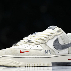 NK Air Force 1'07 北面 联名 米白灰 货号:YX5066 311 尺寸36 36.5 NK Air Force 1'07 北面 联名 米白灰 货号:YX5066 311 尺寸36 36.5