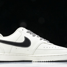 NK Court Vision 1 LOW 低帮 板鞋 “斯图西——双拼米黑” 运动鞋 休闲鞋 CS52 NK Court Vision 1 LOW 低帮 板鞋 “斯图西——双拼米黑” 运动鞋 休闲鞋 CS52